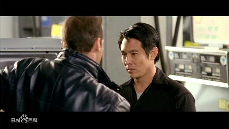 李连杰(Jet Li)《宇宙追缉令》剧照