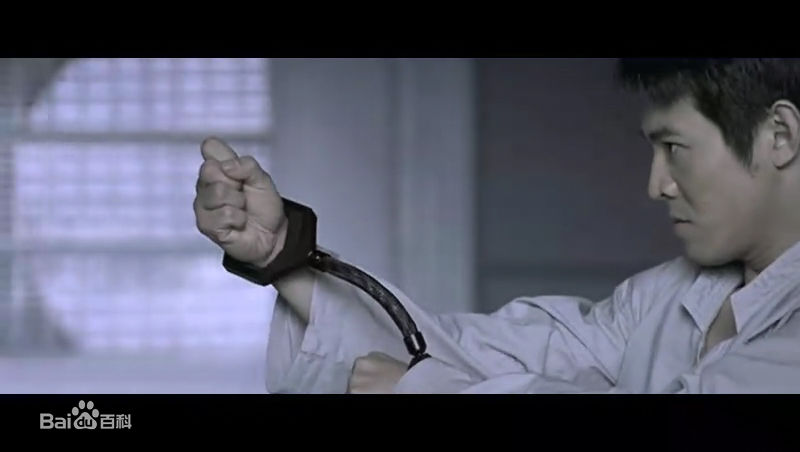 李连杰(Jet Li)《宇宙追缉令》剧照