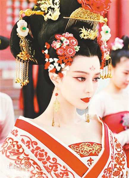 范冰冰(Fan Bingbing)《武媚娘传奇》精选剧照