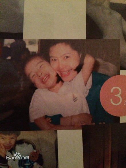 杨颖(Angelababy) family前后照片