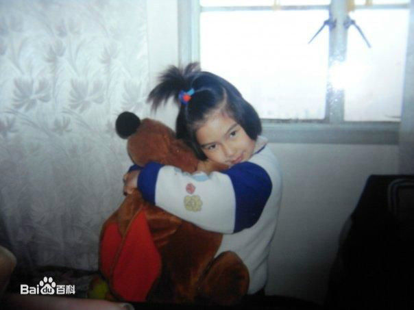 杨颖(Angelababy) family前后照片