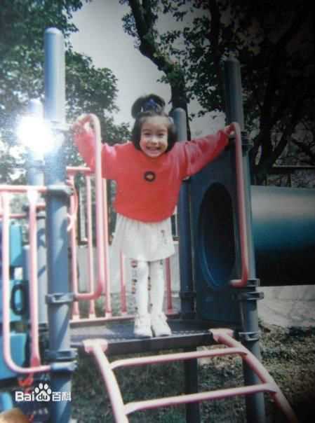 杨颖(Angelababy) family前后照片