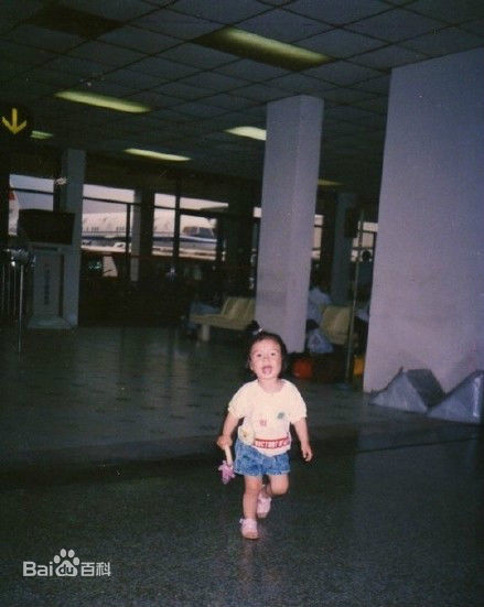 杨颖(Angelababy) family前后照片