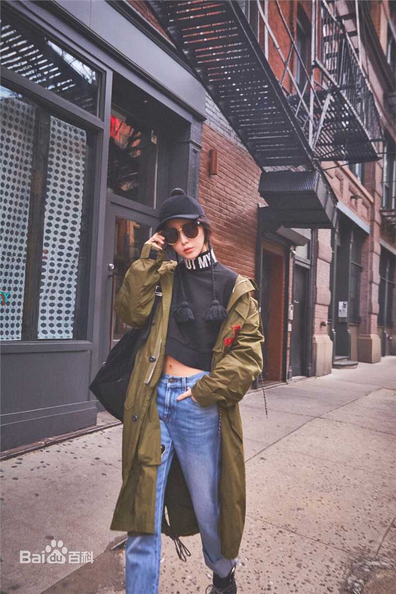 范冰冰(Fan Bingbing)街拍照片图册