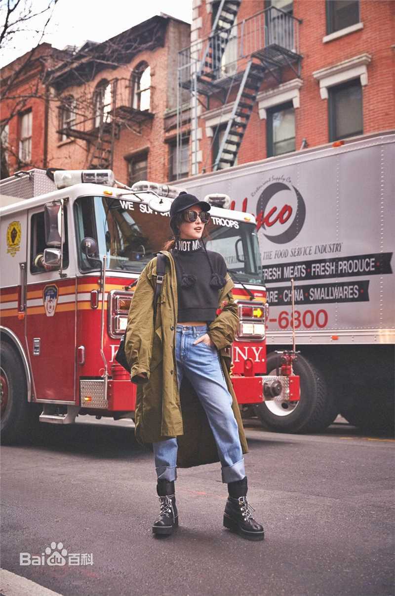 范冰冰(Fan Bingbing)街拍照片图册
