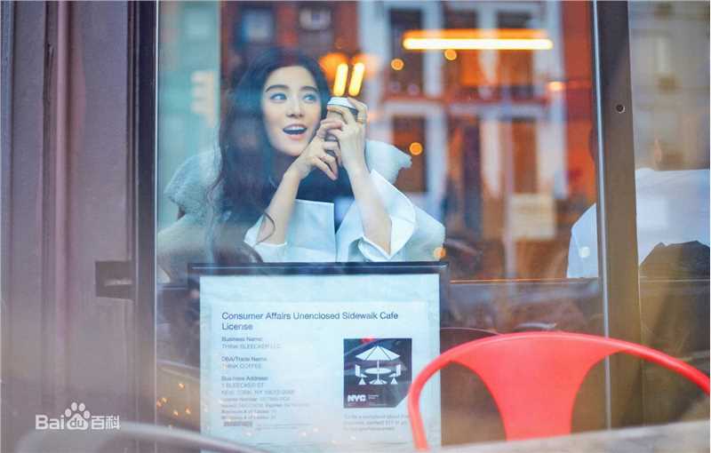 范冰冰(Fan Bingbing)街拍照片图册