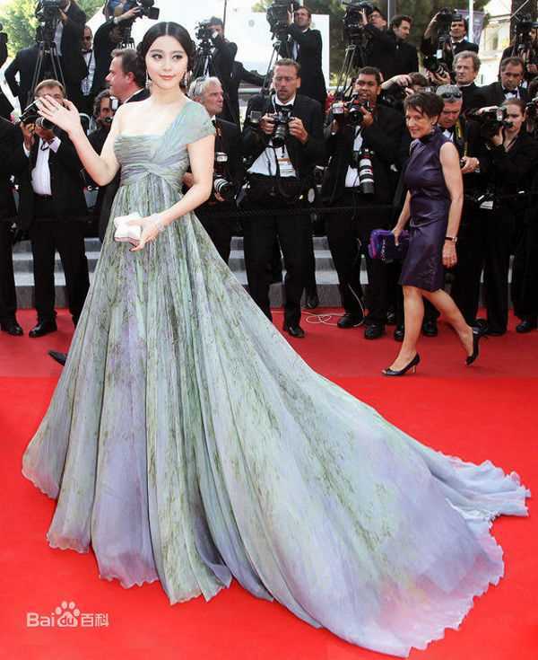 最优质范冰冰(Fan Bingbing)在活动《出席第63届戛纳电影节》中的相册