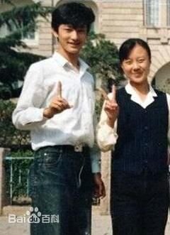 黄晓明(Huang Xiaoming)学生时代性感图片图集