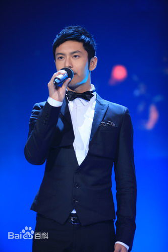 黄晓明(Huang Xiaoming)表演现场壁纸壁纸