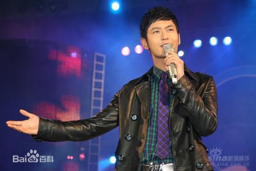 黄晓明(Huang Xiaoming)表演现场壁纸壁纸