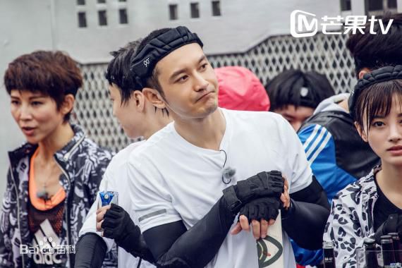 黄晓明(Huang Xiaoming)全员加速中+旋风孝子性感图片图集