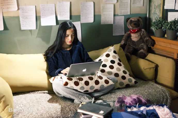 杨颖(Angelababy)在《谋杀似水年华》田小麦中的