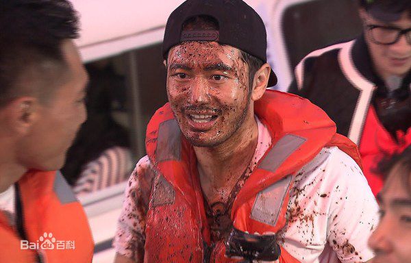 黄晓明(Huang Xiaoming)我们的挑战前后照片