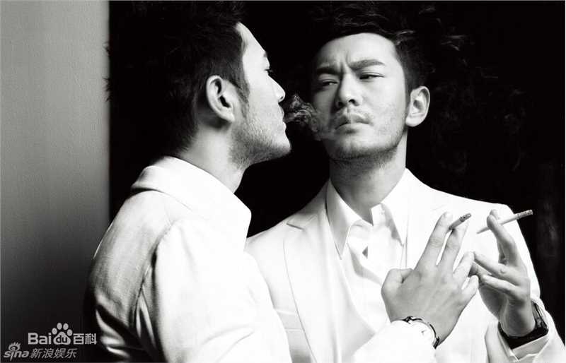 精选黄晓明(Huang Xiaoming)在2014《睿士ELLEMEN》中的图册