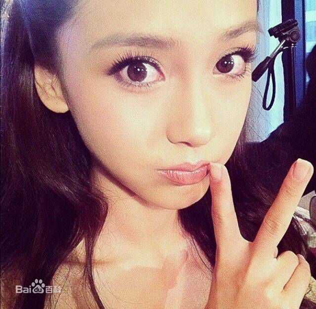 杨颖(Angelababy)生活时刻图片图册