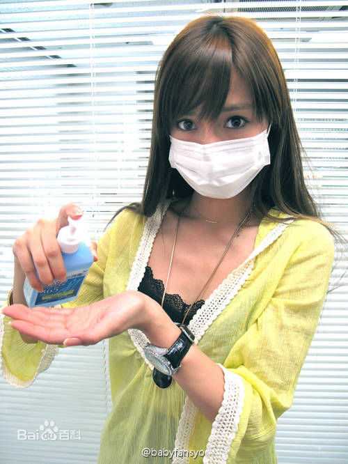 杨颖(Angelababy)生活时刻图片图册