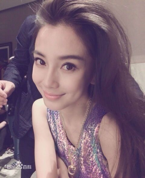杨颖(Angelababy)生活时刻图片图册