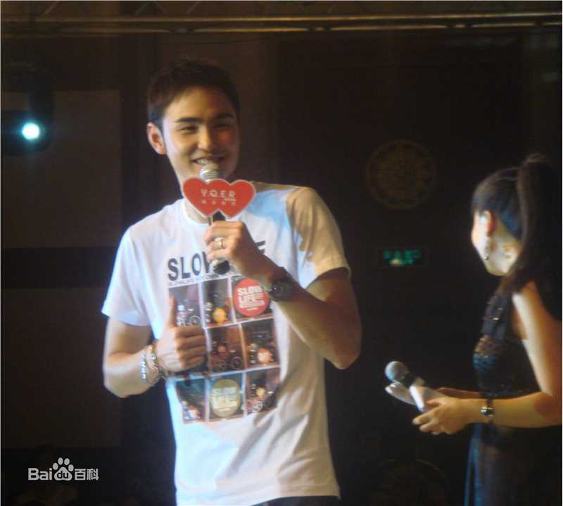 阮经天(Ethan Juan)生活照生活照相册