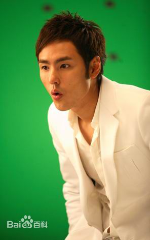 阮经天(Ethan Juan)生活照生活照相册