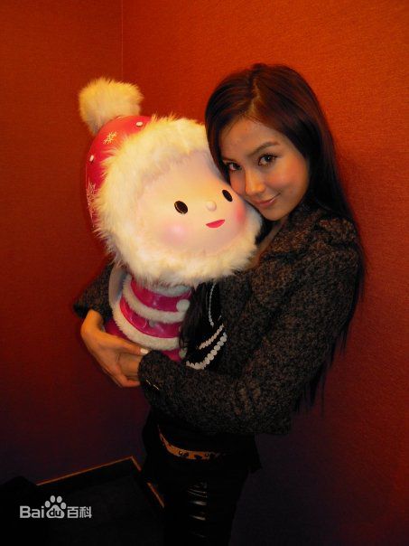 杨颖(Angelababy)微博+闺蜜前后照片