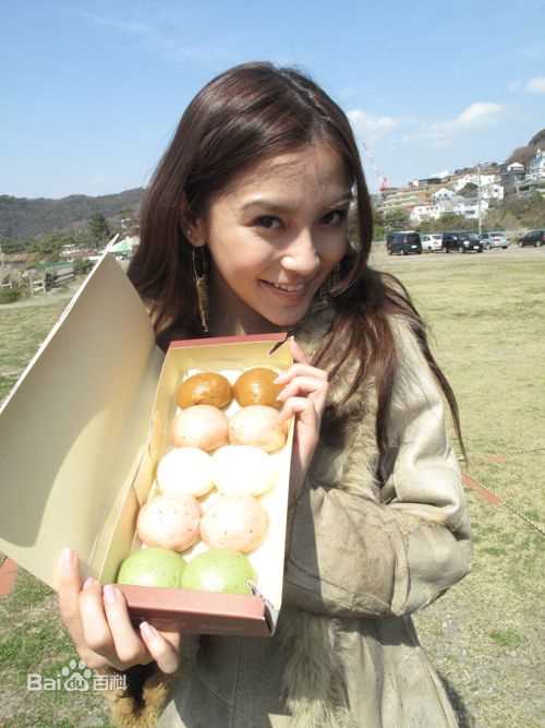 杨颖(Angelababy)微博+闺蜜前后照片