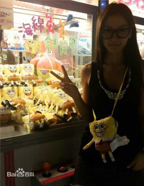 杨颖(Angelababy)微博+闺蜜前后照片