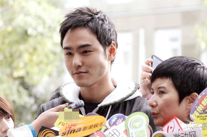 最新阮经天(Ethan Juan)精彩图册