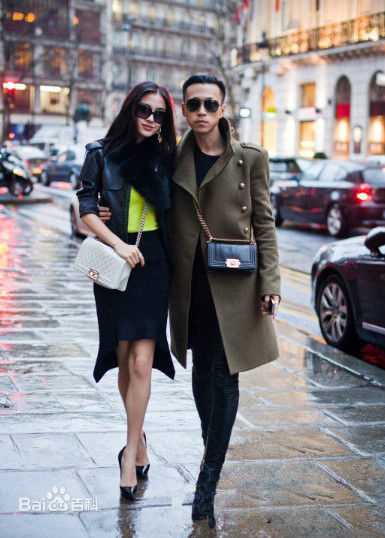 杨颖(Angelababy)街拍时刻图片图集