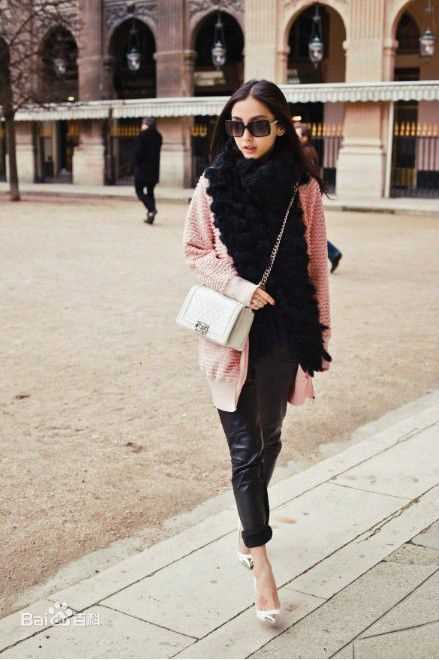 杨颖(Angelababy)街拍时刻图片图集