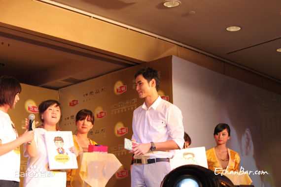 阮经天(Ethan Juan)2010立顿上海见面会图片图集