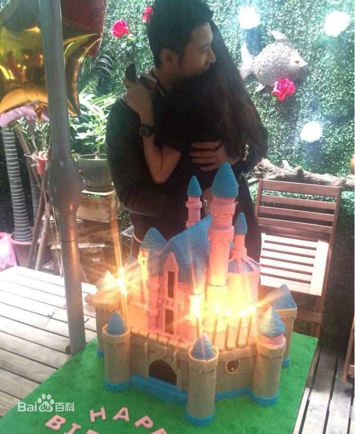 杨颖(Angelababy)baby黄晓明前后照片