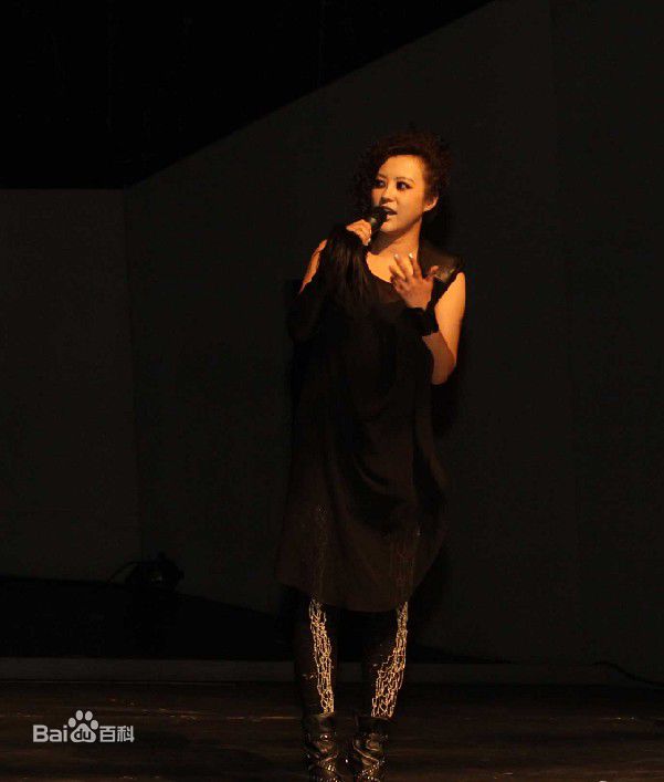 最优质郝蕾(Hao Lei)在《关于TA的伤心事》MV中的相册