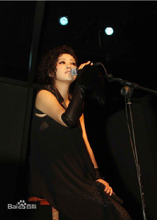 最优质郝蕾(Hao Lei)在《关于TA的伤心事》MV中的相册