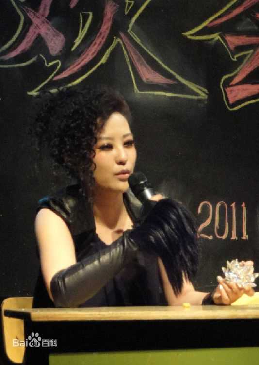 最优质郝蕾(Hao Lei)在《关于TA的伤心事》MV中的相册