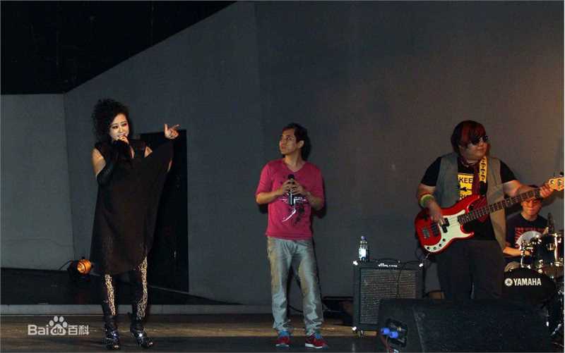 最优质郝蕾(Hao Lei)在《关于TA的伤心事》MV中的相册