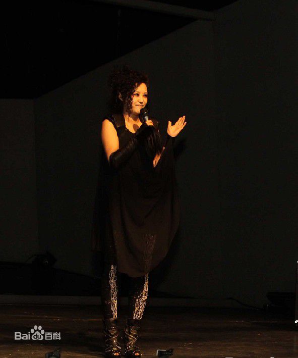 最优质郝蕾(Hao Lei)在《关于TA的伤心事》MV中的相册