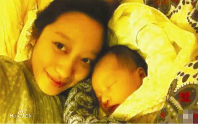 黄觉(Jue Huang)生活照图片图集