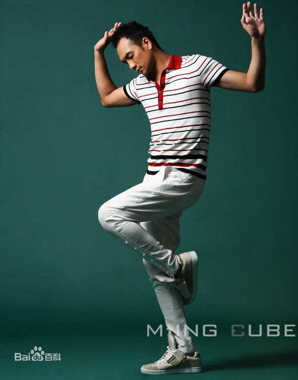 黄觉(Jue Huang)宣传照图片图册