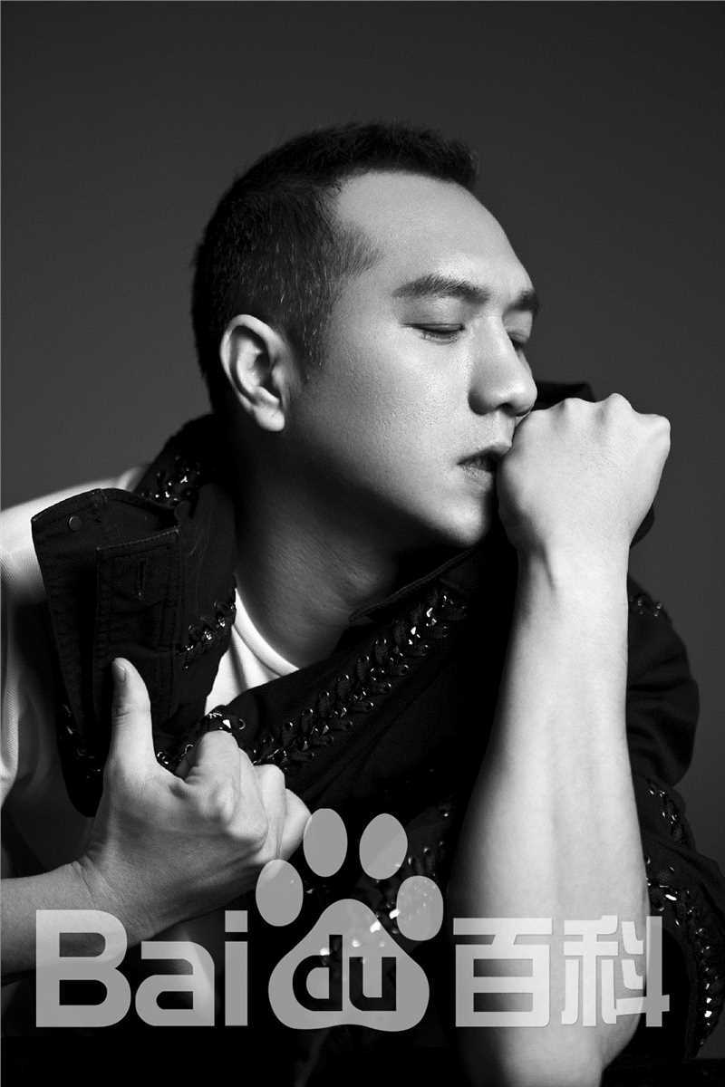黄觉(Jue Huang)宣传照图片图册