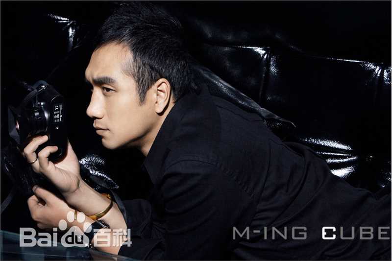 黄觉(Jue Huang)宣传照图片图册