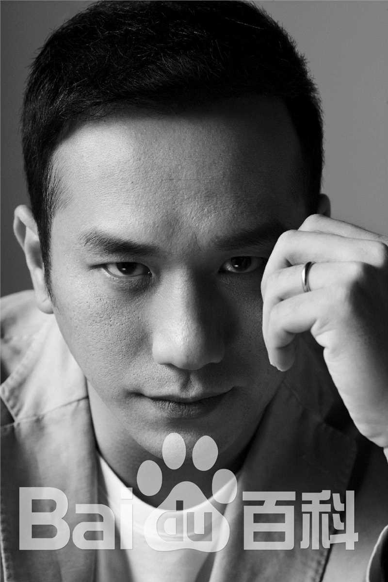 黄觉(Jue Huang)宣传照图片图册