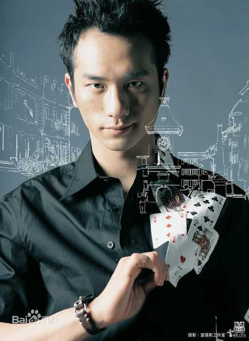 黄觉(Jue Huang)宣传照图片图册