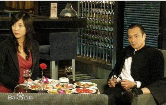 黄觉(Jue Huang)在2008年《破茧而出》饰翟仁伟中的