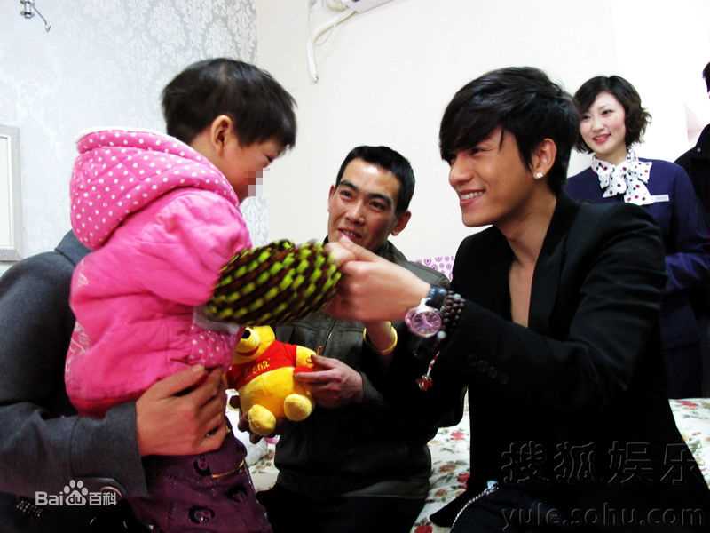 陈坤(Chen Kun / Aloys Chen)慈善公益性感图片图集