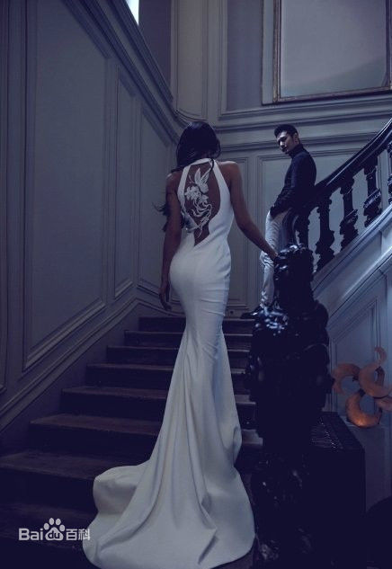 杨颖(Angelababy)婚纱照前后照片