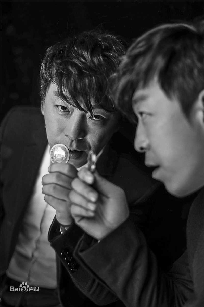 最新黄渤(Bo Huang)在《博客天下》中的图集