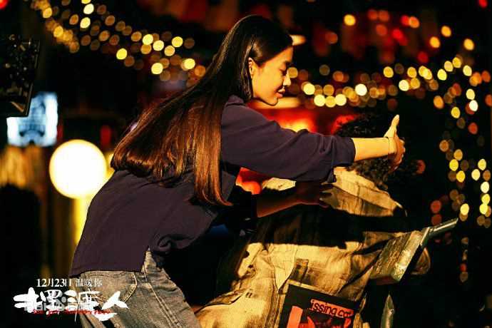 最新杨颖(Angelababy)在《摆渡人》小玉中的图集