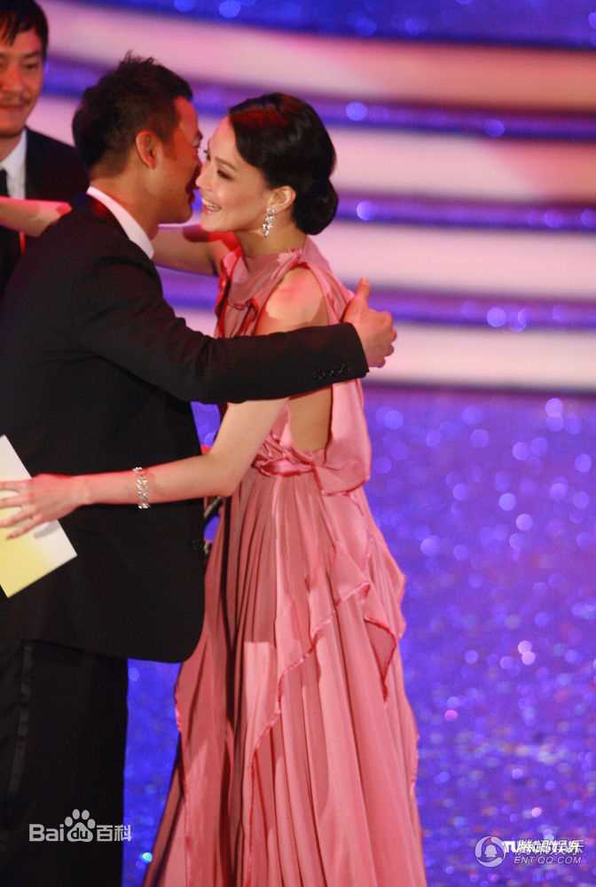 舒淇(Hsu Chi、Shu Qi、Hsu Kei)2010年香港金像奖颁奖典礼性感图片图集