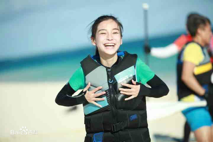 杨颖(Angelababy)做客综艺节目素颜照相册