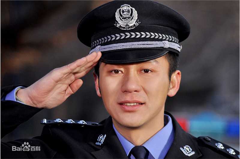 最全李晨在《草帽警察刘五四》饰刘五四中的相册